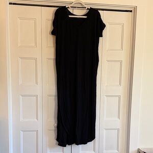 Comfy Black Maxi Dress